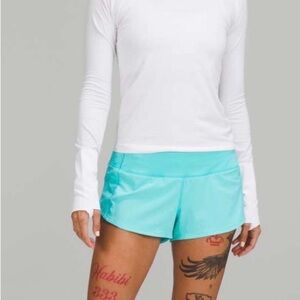 Lululemon Speed 4 inch low waist speed shorts size 4 Electric Turquoise